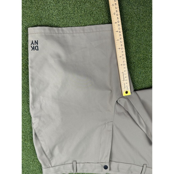 DKNY Mens Khaki Golf Shorts Size 36 Performance Casual Chino 10in - Picture 11 of 15
